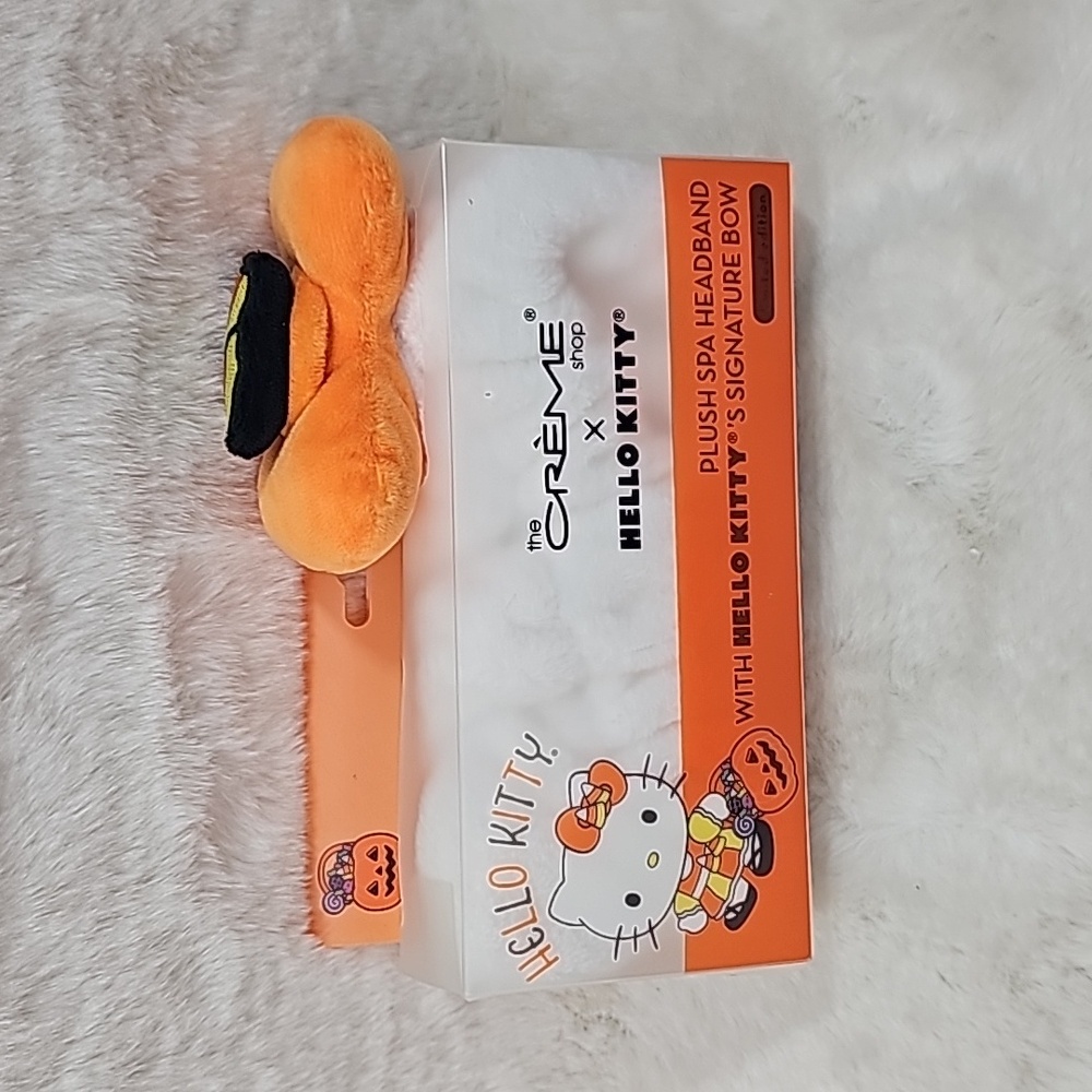the Creme Shop Hello Kitty Halloween Limited Edition Spa Plush Headband Candycor
